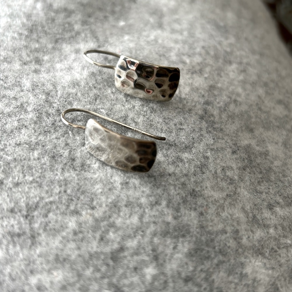 Hammered silpada hook earrings